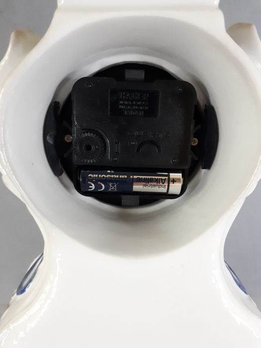 Porcelanowy zegar kominkowy Tajwan