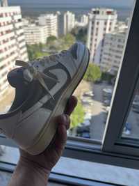 Nike travis scott