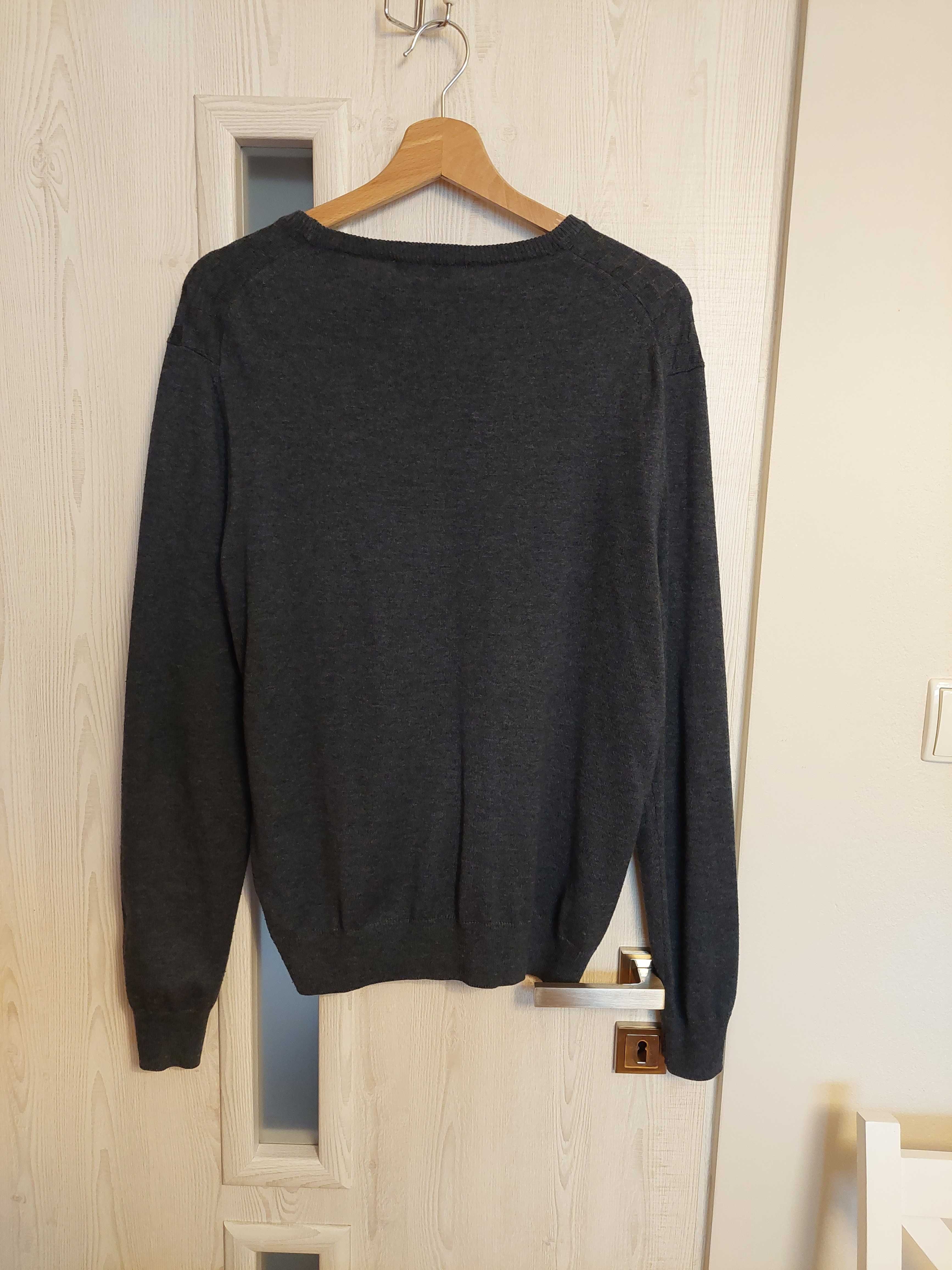 Szary męski sweter rozmiar L