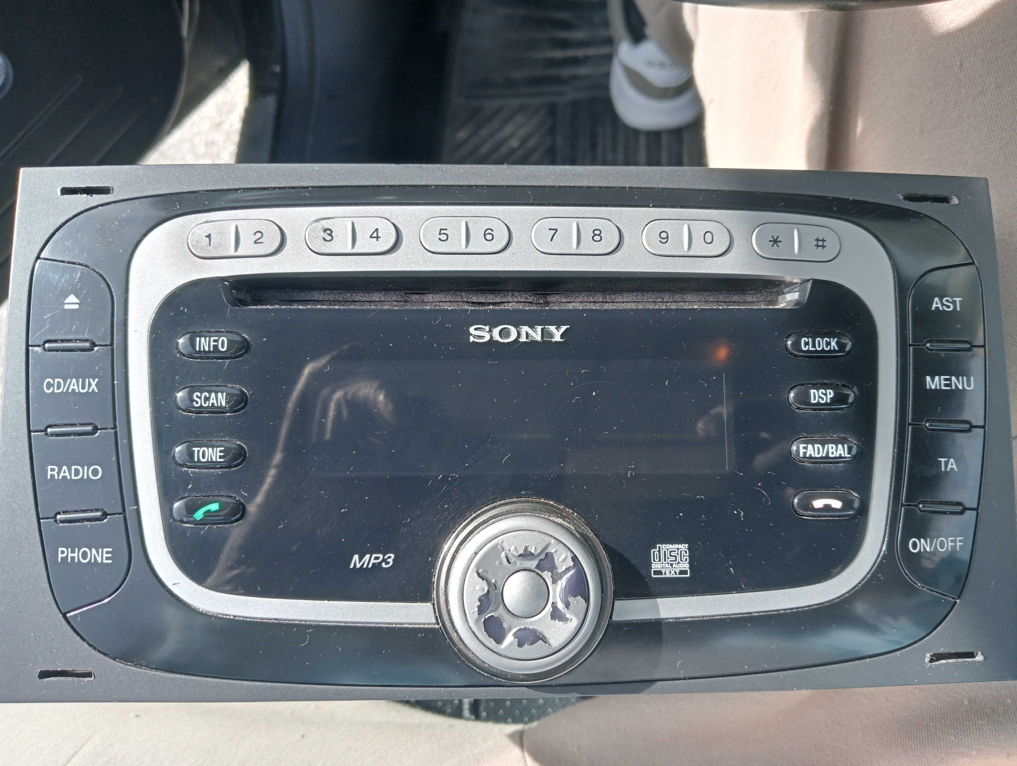 Radio Sony carro Ford