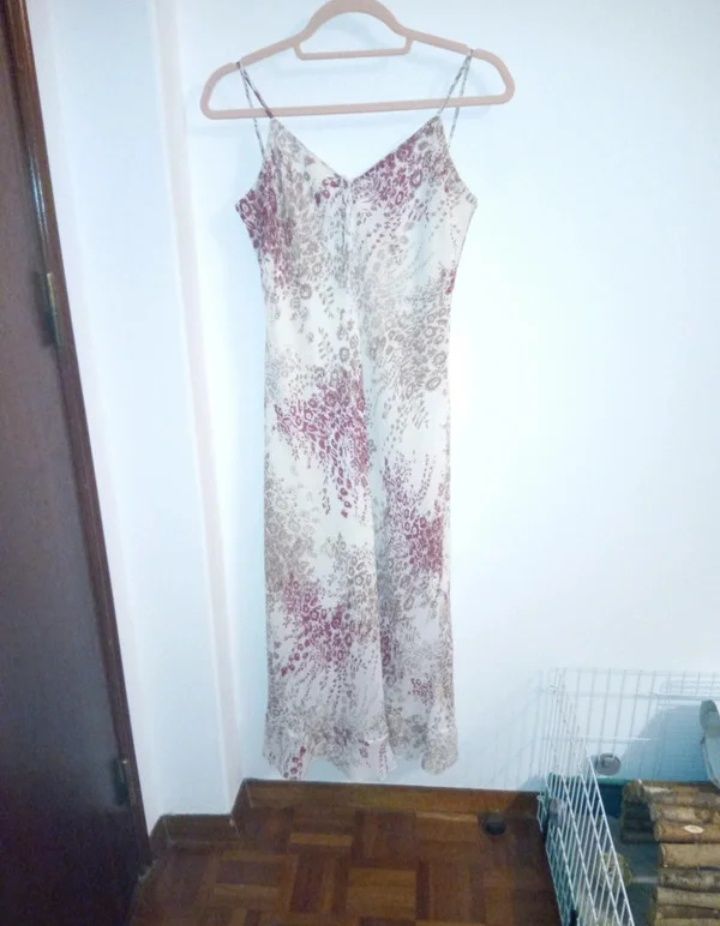 Vestido de alças, branco com flores, comprido S/M