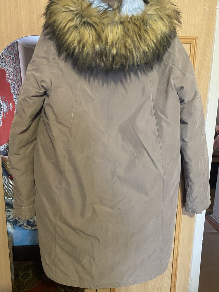 Пуховик merrell.