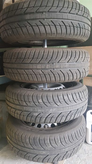 Kompletne koła z oponami zimowymi 195/65R15 5x112 ET45