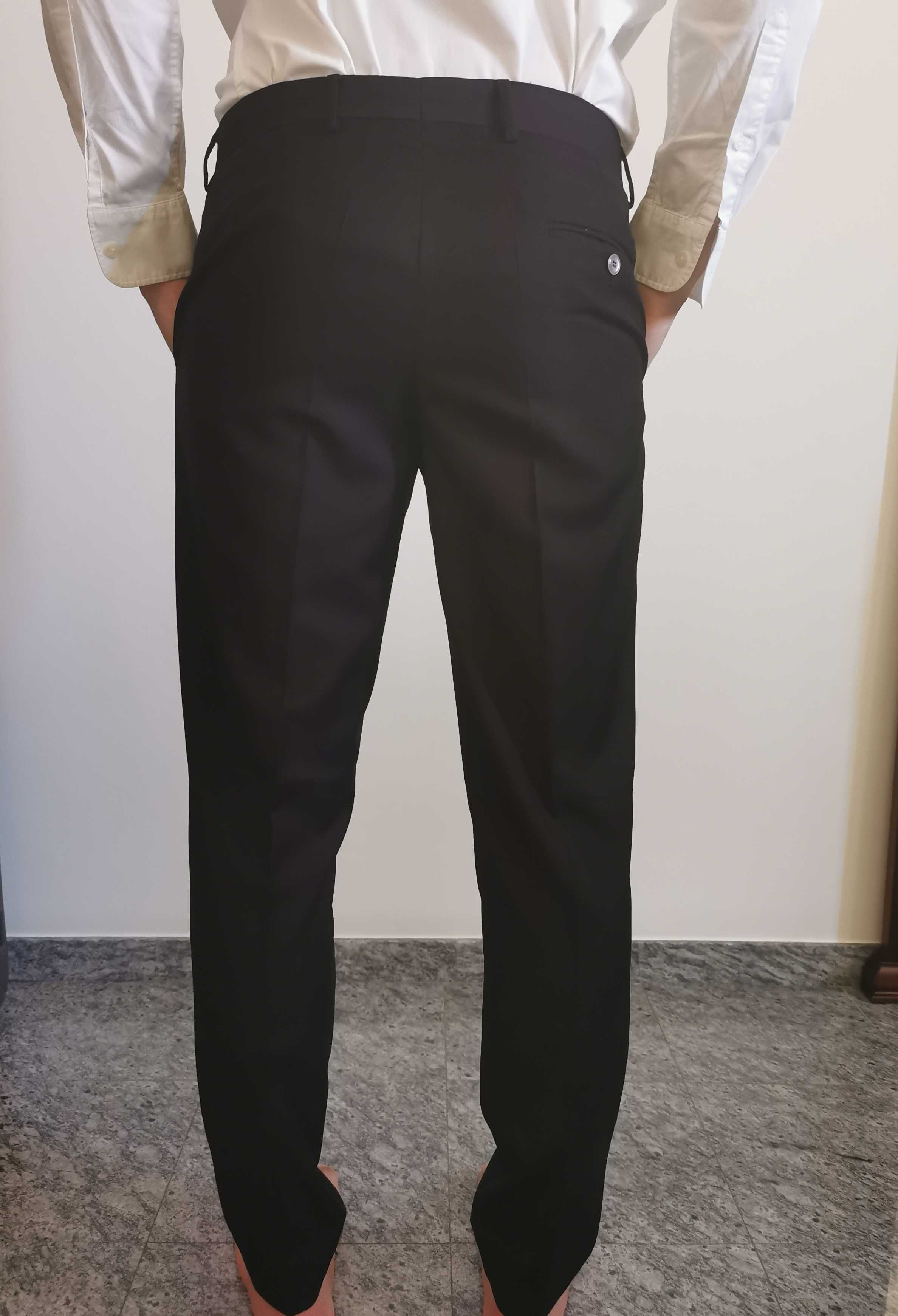 Fato para homem da marca Pierre Cardin - Preto - Tamanho 50