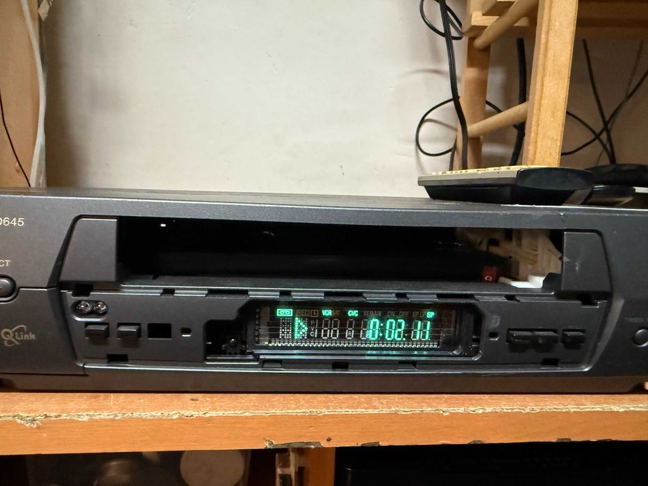 Magnetowid VHS Panasonic NV-HD645 HI-FI stereo pilot