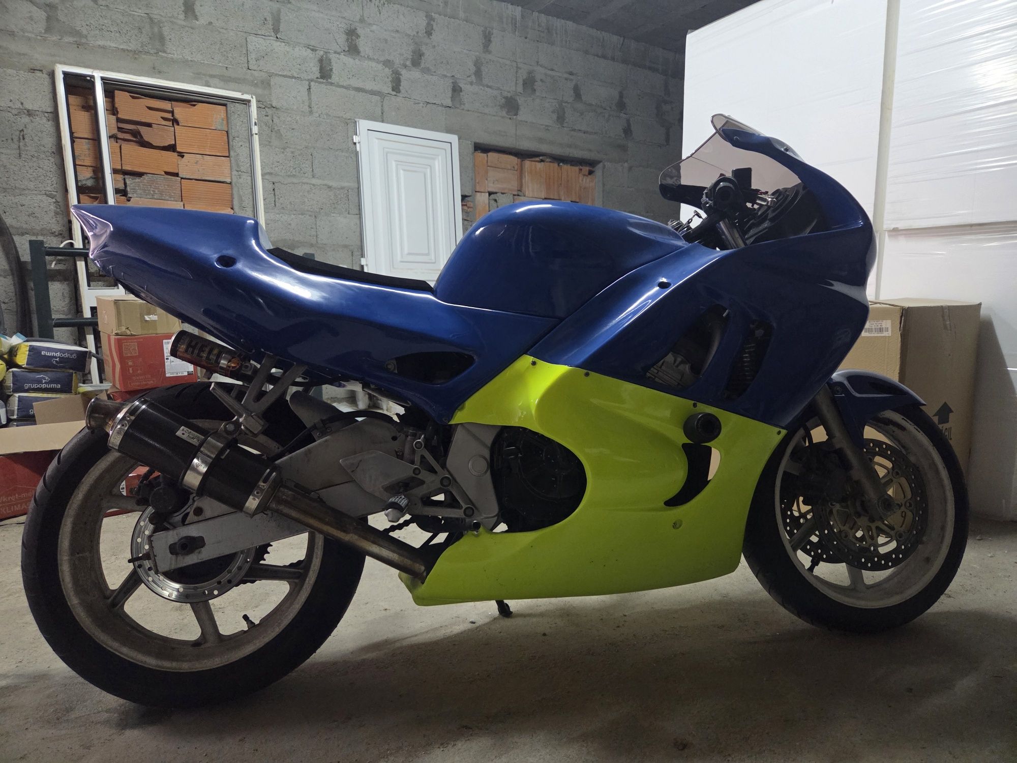 Honda cbr 600 com documentos