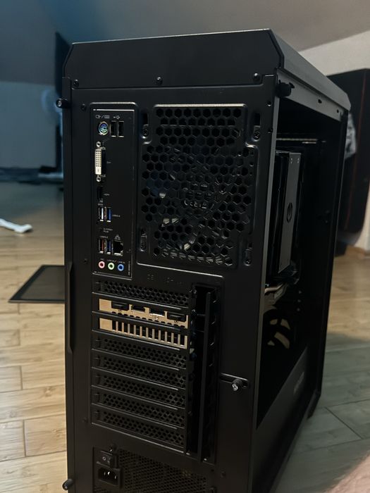 Komputer Gamingowy do gier Amd 5 5600 Radeon 6700 XT 16 Gb Ram SSD 1TB