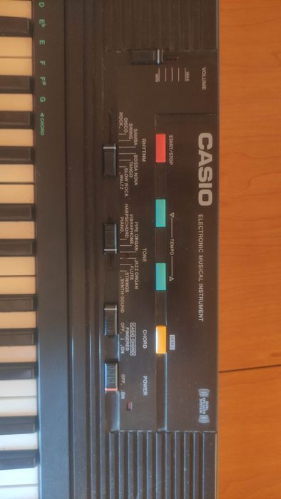 Keyboard casiotone mt-105