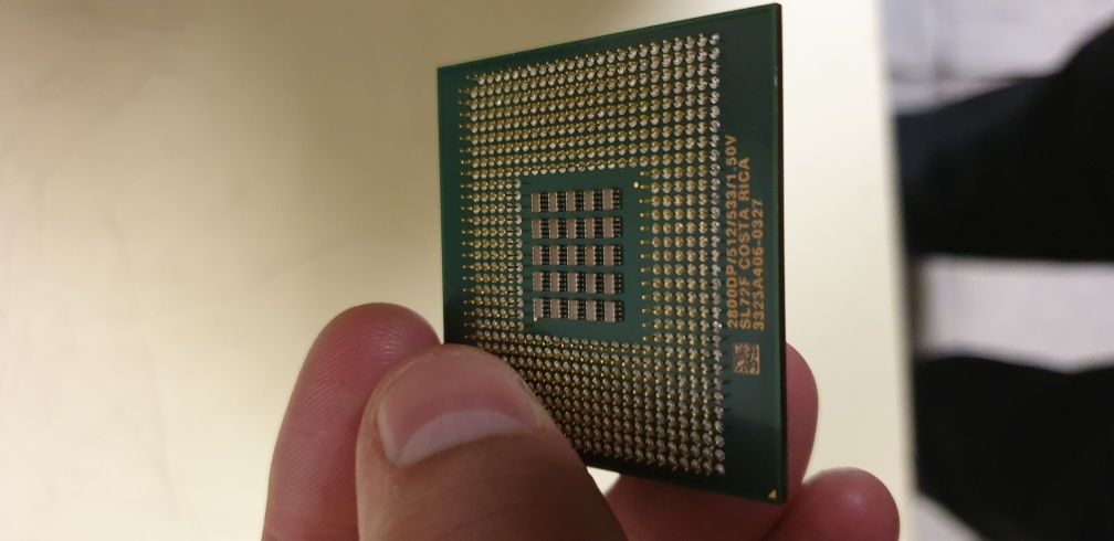 Processadores intel  i3-530 / intel core 2 dou / intel xeon