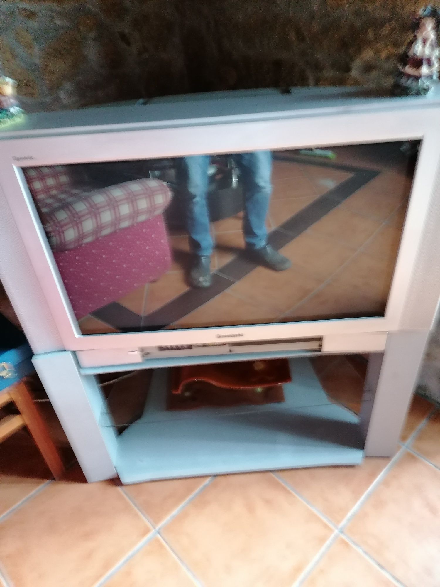 Vendo televisão Panasonic