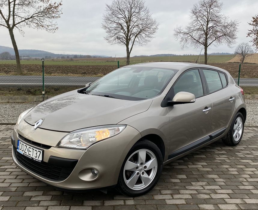 Renault Megane 1.9 130KM alusy klimatronic paktronic zadbana
