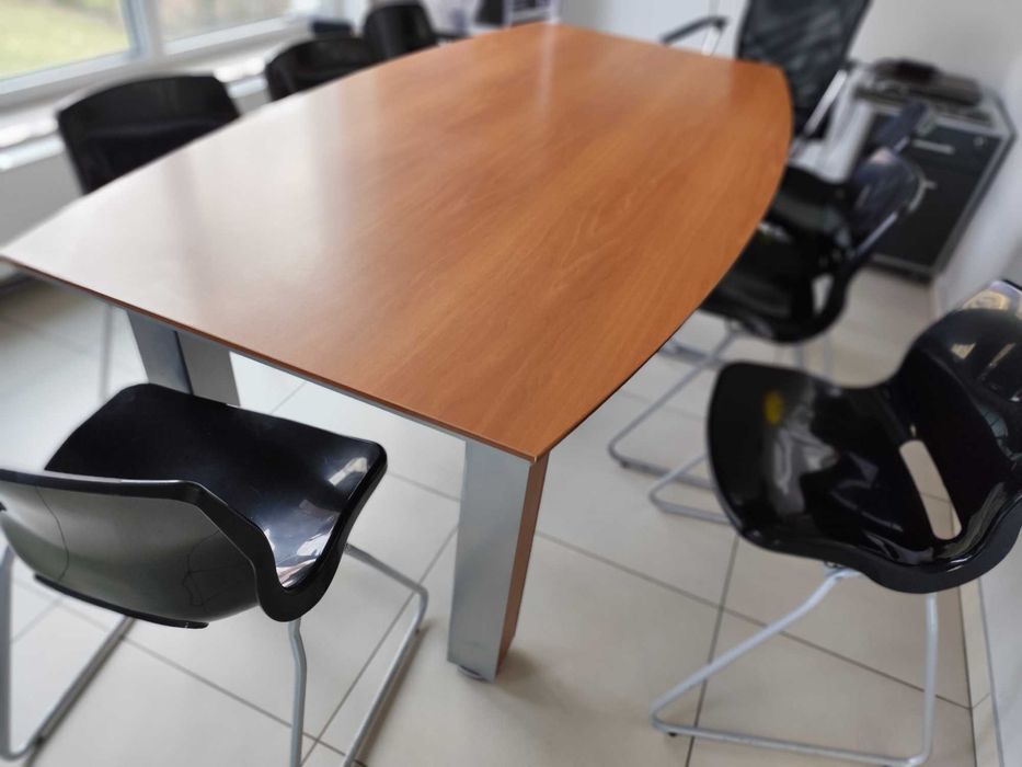 Stół konferencyjny+biurko+komoda ,komplet