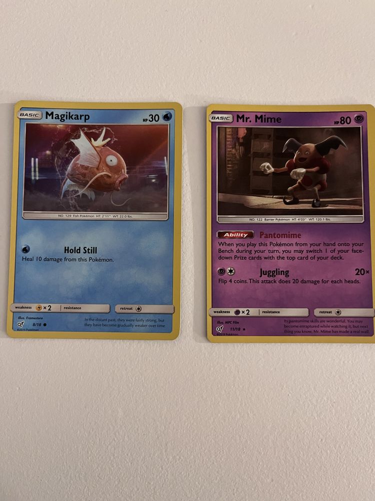 Álbum e cartas detetive pikachu