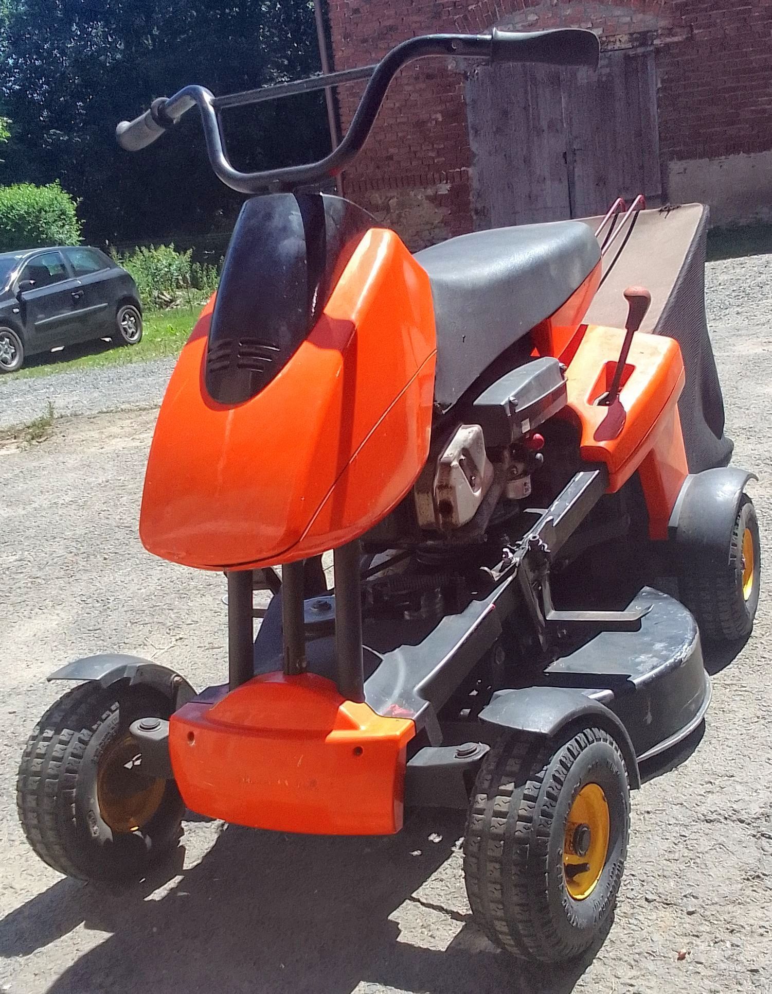 Traktorek Scooter