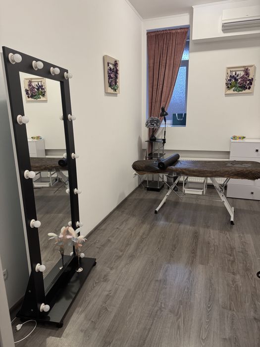 Оренда робочих місць, кабінета в салоні краси в самому центрі міста