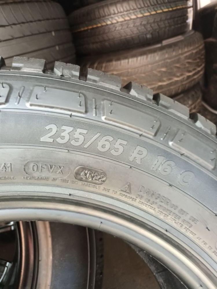 235/65/16с Michelin Agilis CrossClimate 235/65 R16C 115R