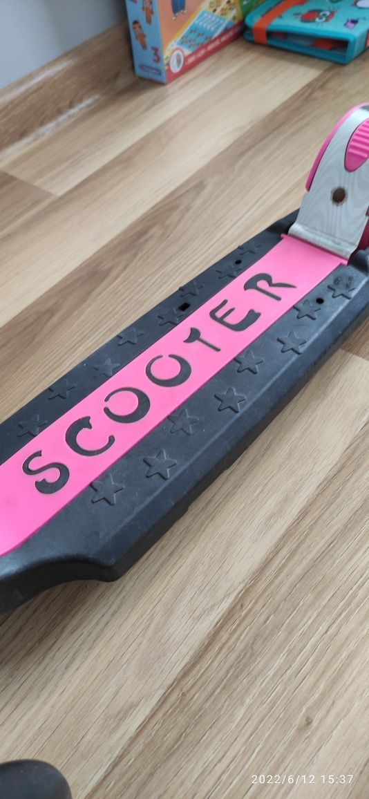 Hulajnoga trójkowa balansowa scooter