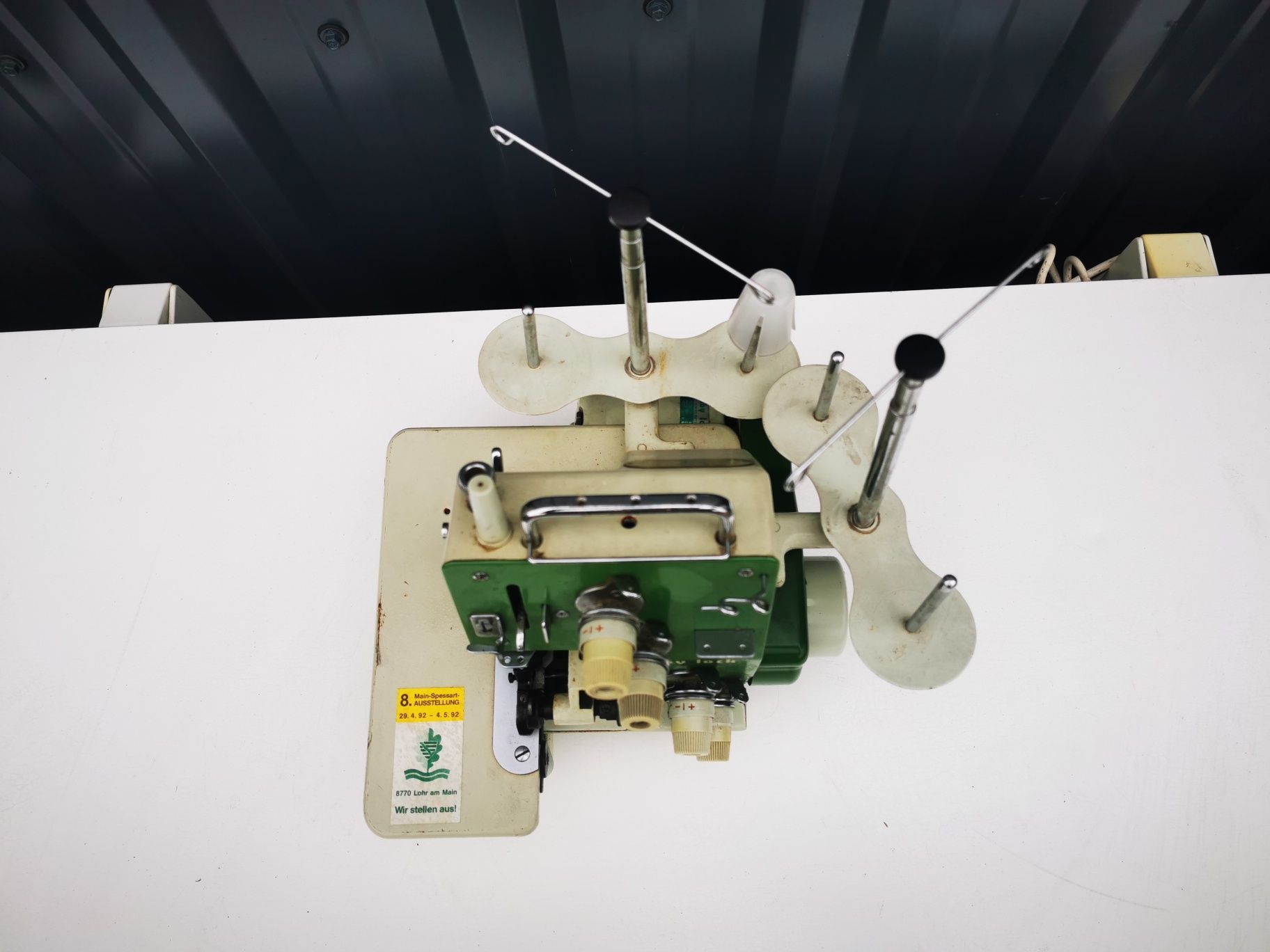 Maszyna do szycia owerlok STROBEL EA-605 baby lock z Niemiec