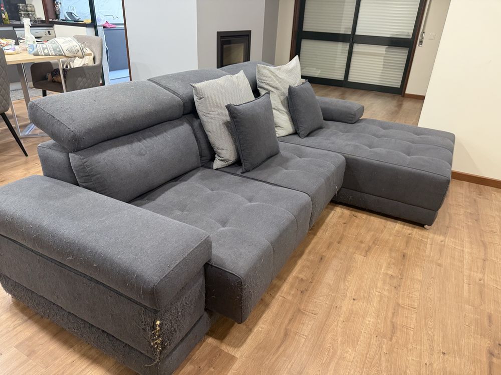 Sofa cinzento - bom estado