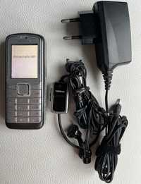 telefon komórkowy Nokia 6070 oryginalna ładowarka, zestaw słuchawkowy