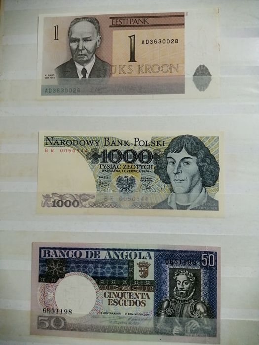 Vendo Notas e Moedas antigas de varios países