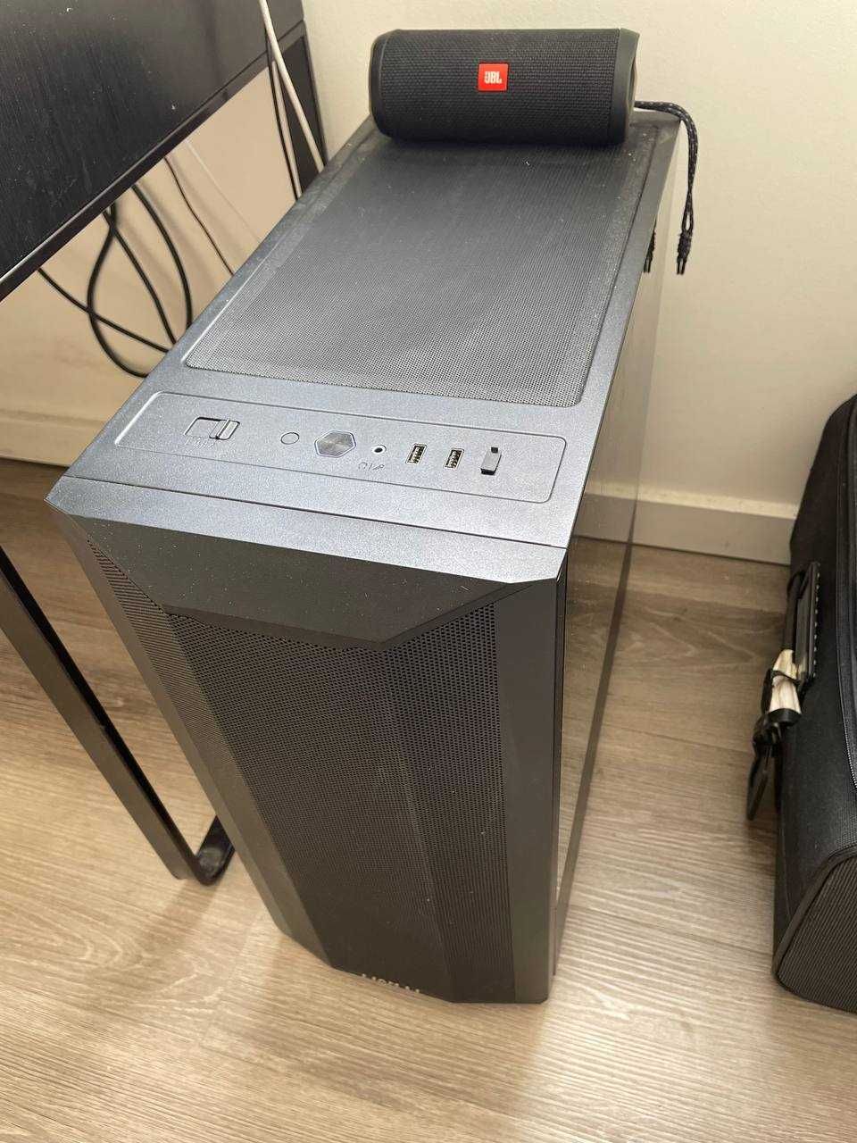 Vendo um pc de secretária potente, RTX3090, AMD Ryzen 9 5900x, 64Gb.