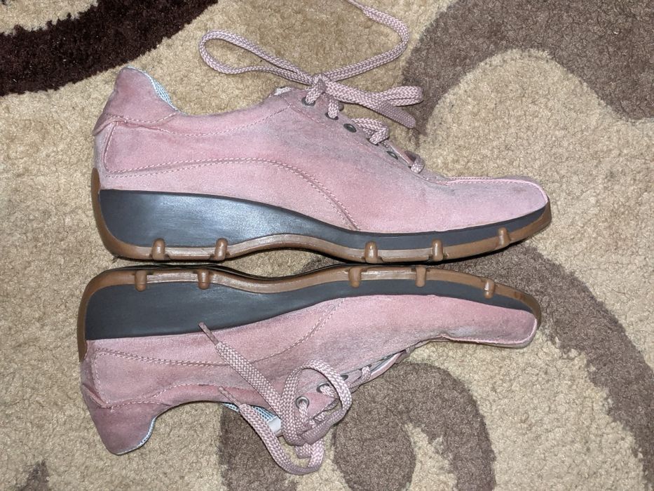 Продам quality women's shoes queens park обувь женская