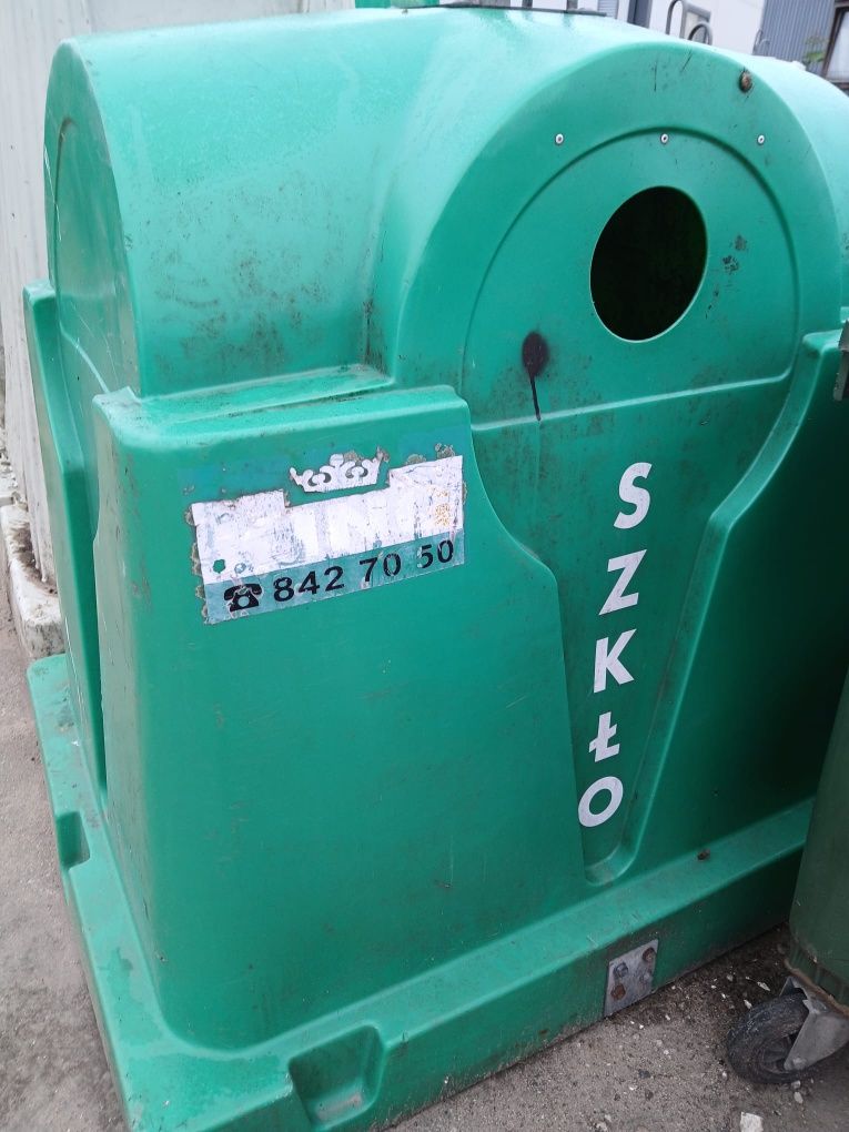 Pojemniki iglo dzwony