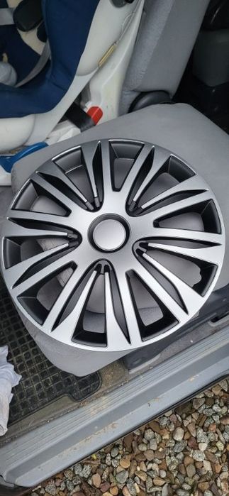 Kołpaki 15 na stalowe felgi