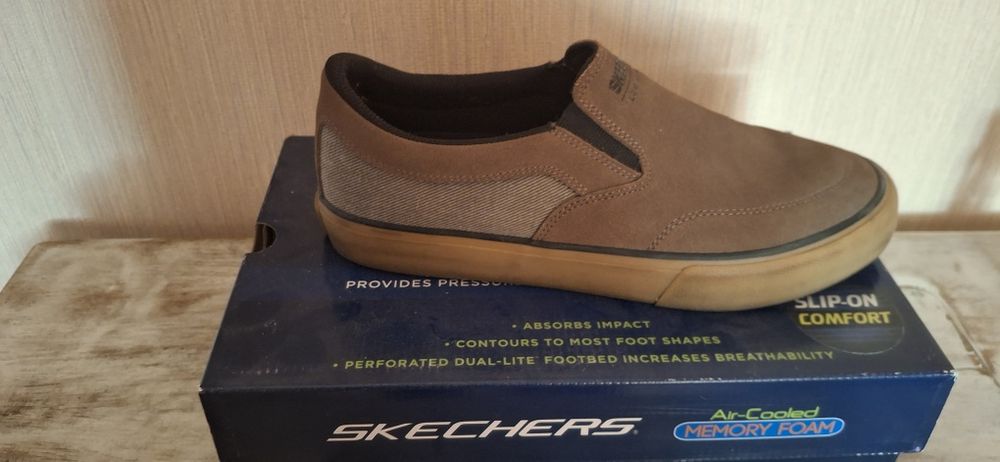 Skechers  чоловічі