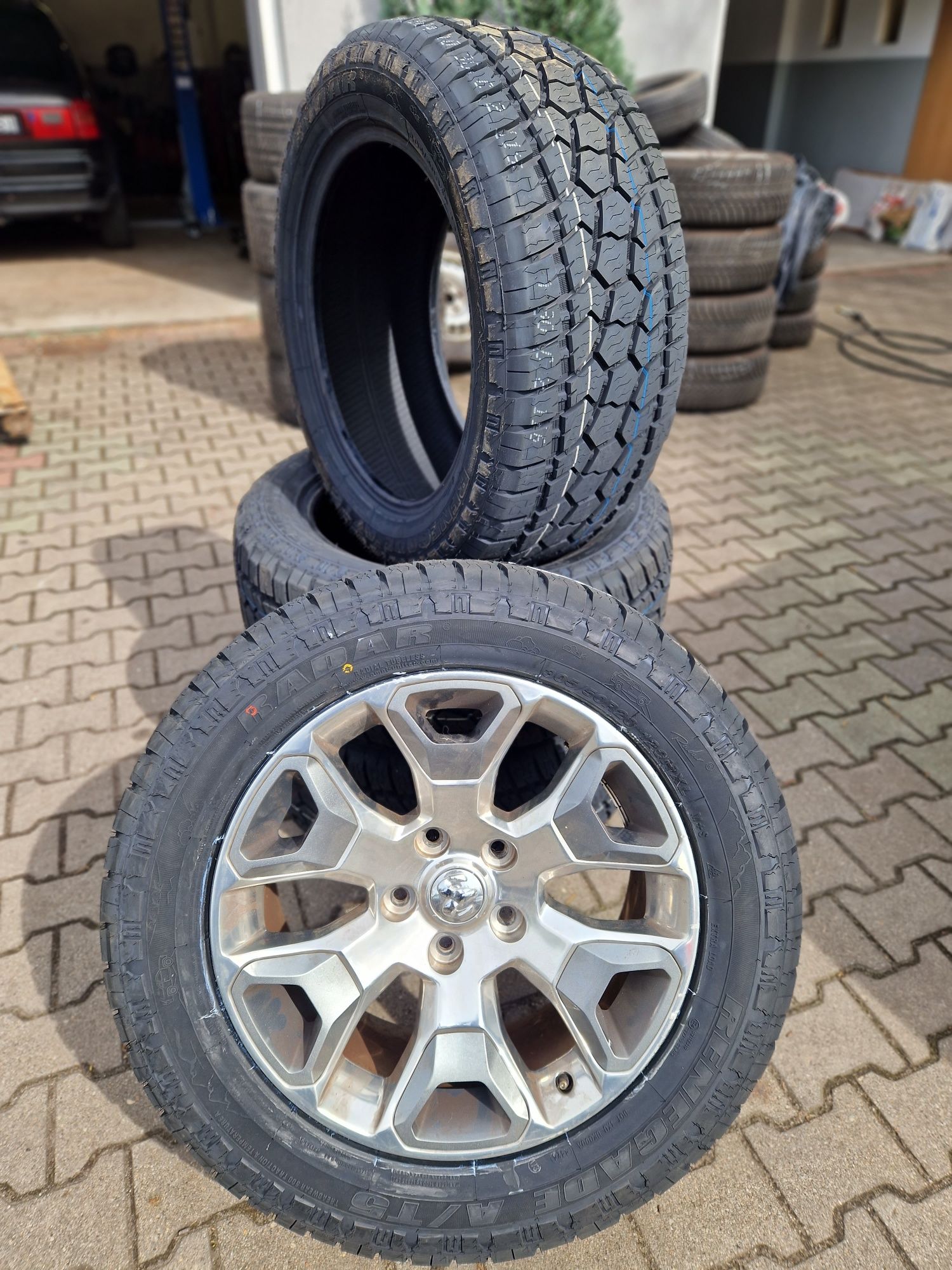 Dodge Ram 2018 5.7 Hemi + lpg BRC