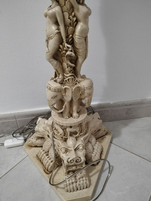 candeeiro de pé lindíssimo