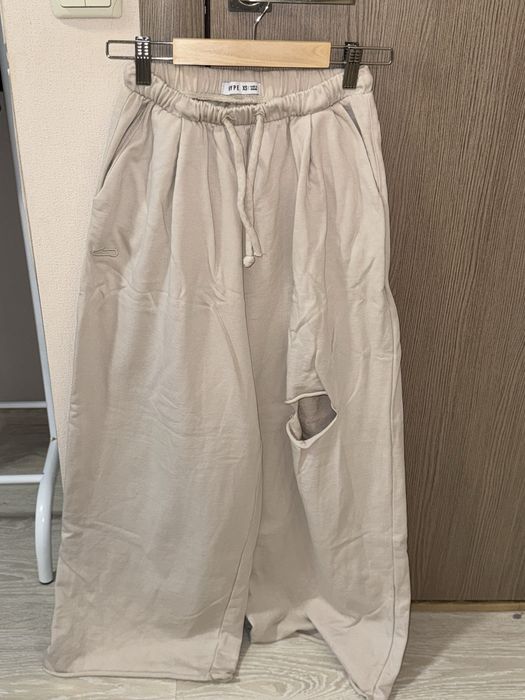 Спортивні широкі штани від rikky hope