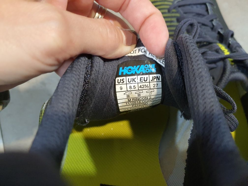 Беговые кроссовки Hoka One One