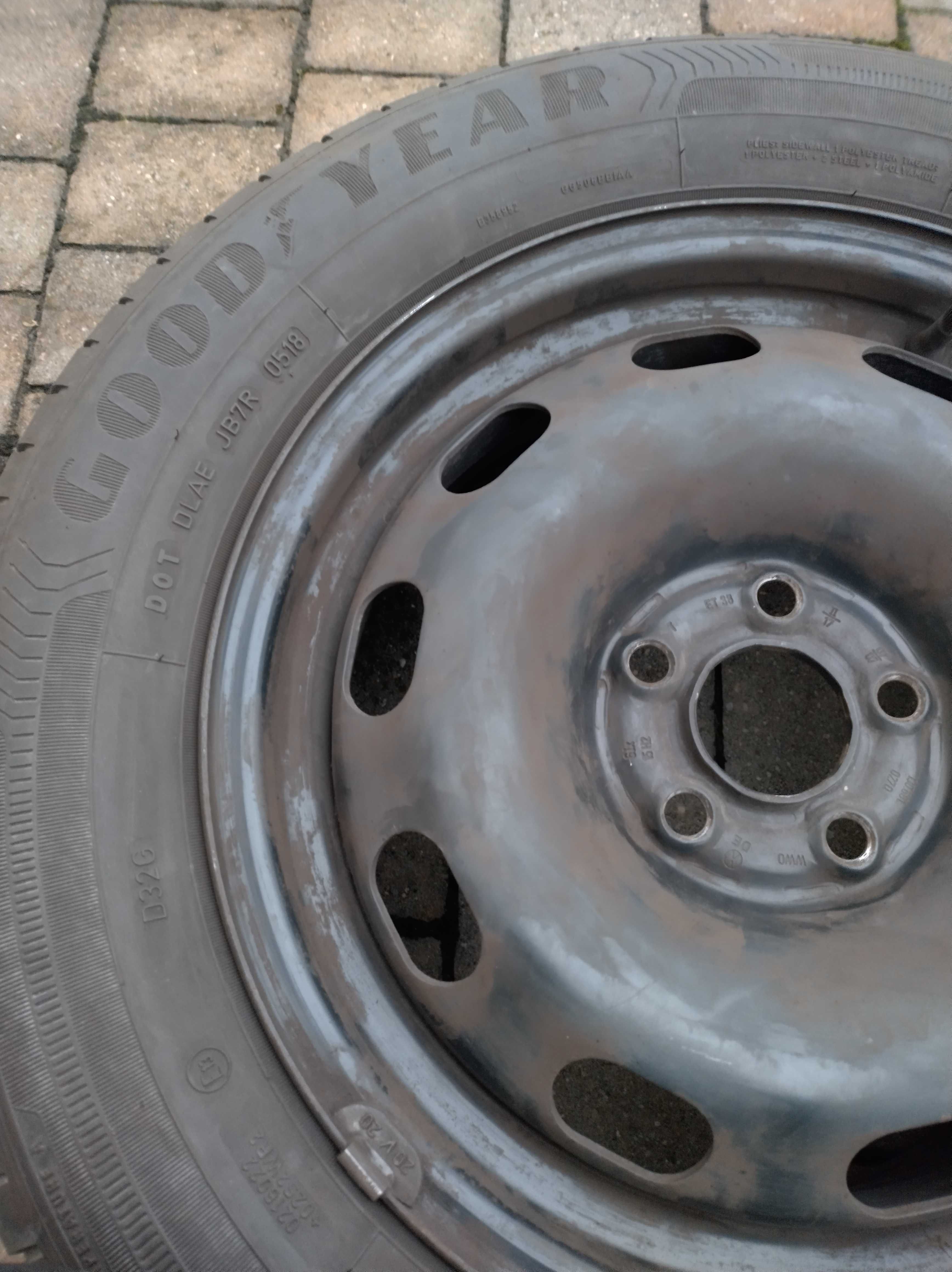 Goodyear Efficient 195/65 R15 letnie + felgi  ET38 6jx 15H2  x 4 szt.