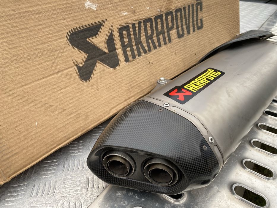 KTM 1290 ktm 1190 ktm 1050 Adventure tłumik Akrapovic