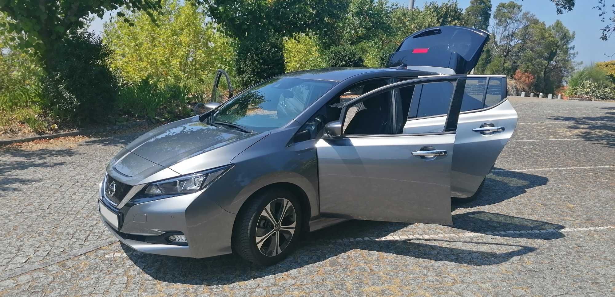 Nissan Leaf Connecta 40kWh, LED(2021/12)