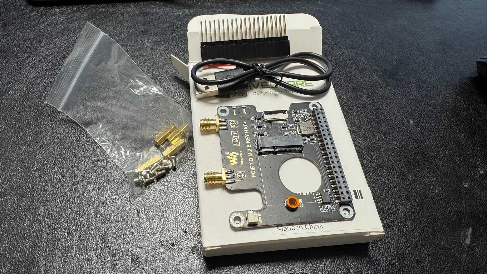 Waveshare Raspberry Pi 5 PCIe To M.2 E KEY NGFF WIFI7 WIFI6