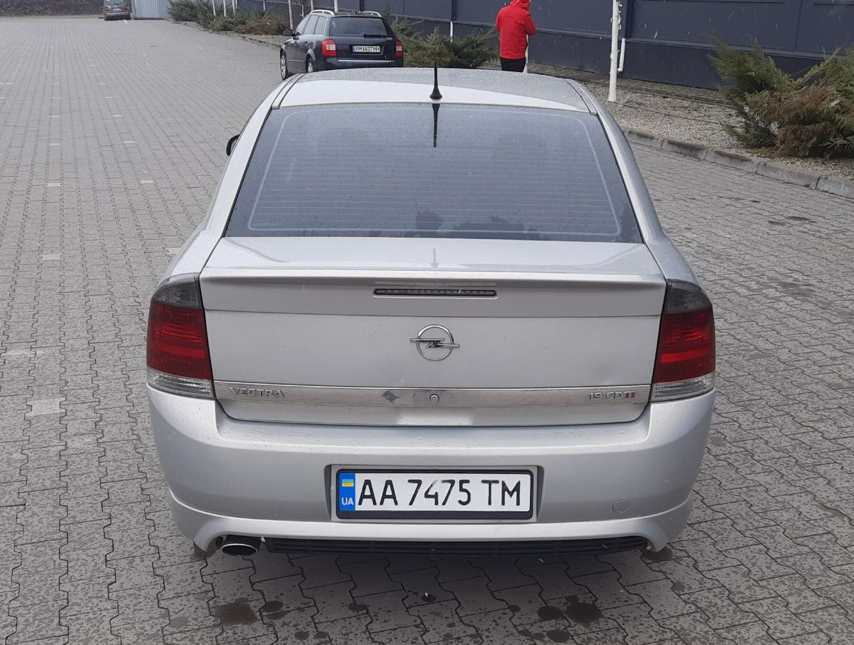 Opel Vectra C 1.9 cdti