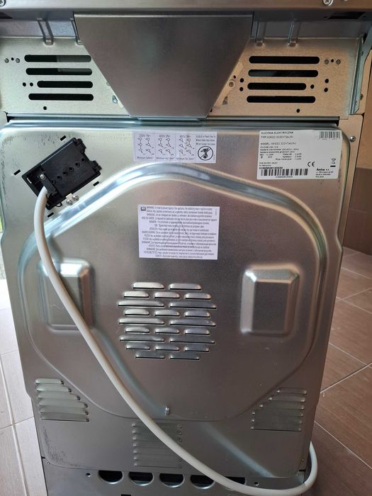 kuchnia elektyryczna jak nowa