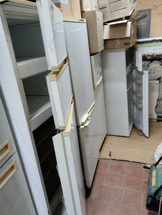 Продам холодильники б/у в робочому стані