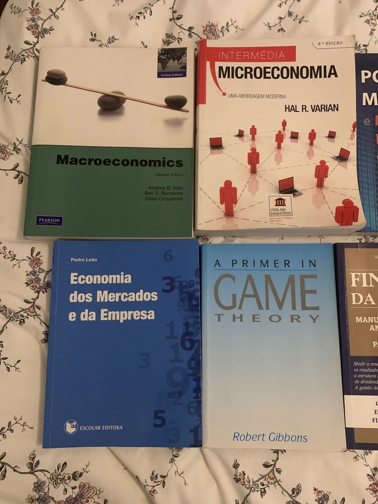 Livros Curso Economia