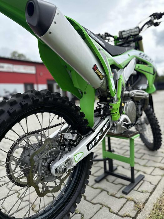 Kawasaki KX450 Stan Salonowy
