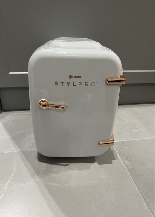 Lodówka kosmetyczna StylPro