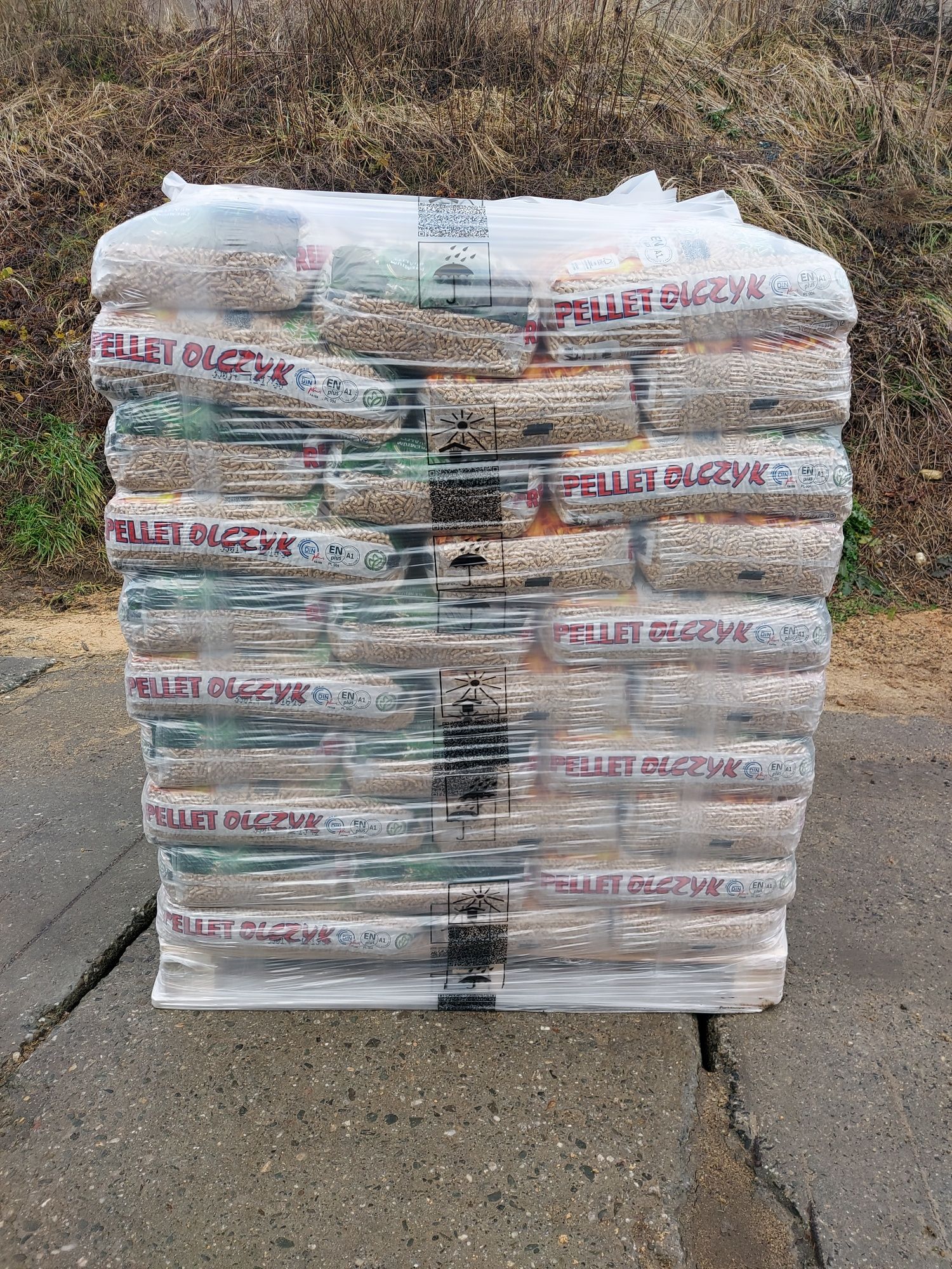Pellet Sosnowy Seven Pallets Olczyk Brykiet Dębowy Transport Gratis