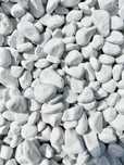 Kamień otoczak biały Bianco Carrara 25-40 mm, za tone BigBag/Luz