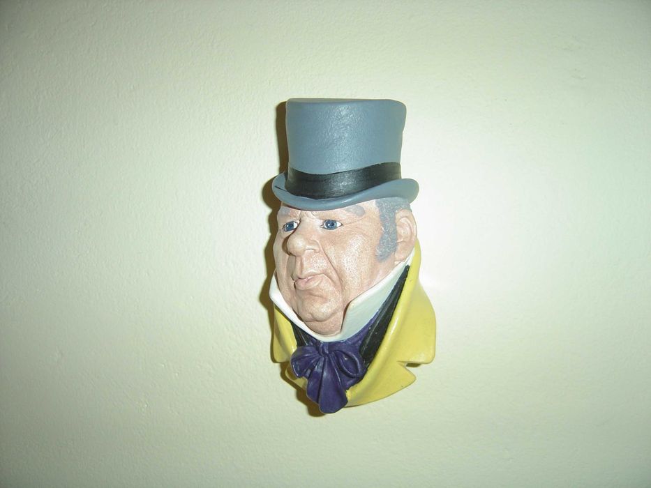 Bossons - cabeças de gesso inglesas várias