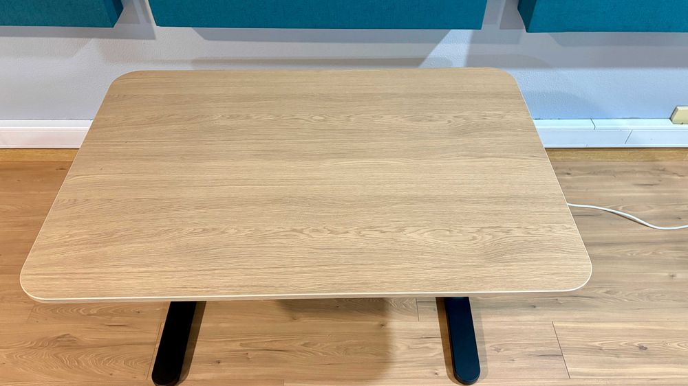 IKEA BEKANT Desk secretária 120x80
