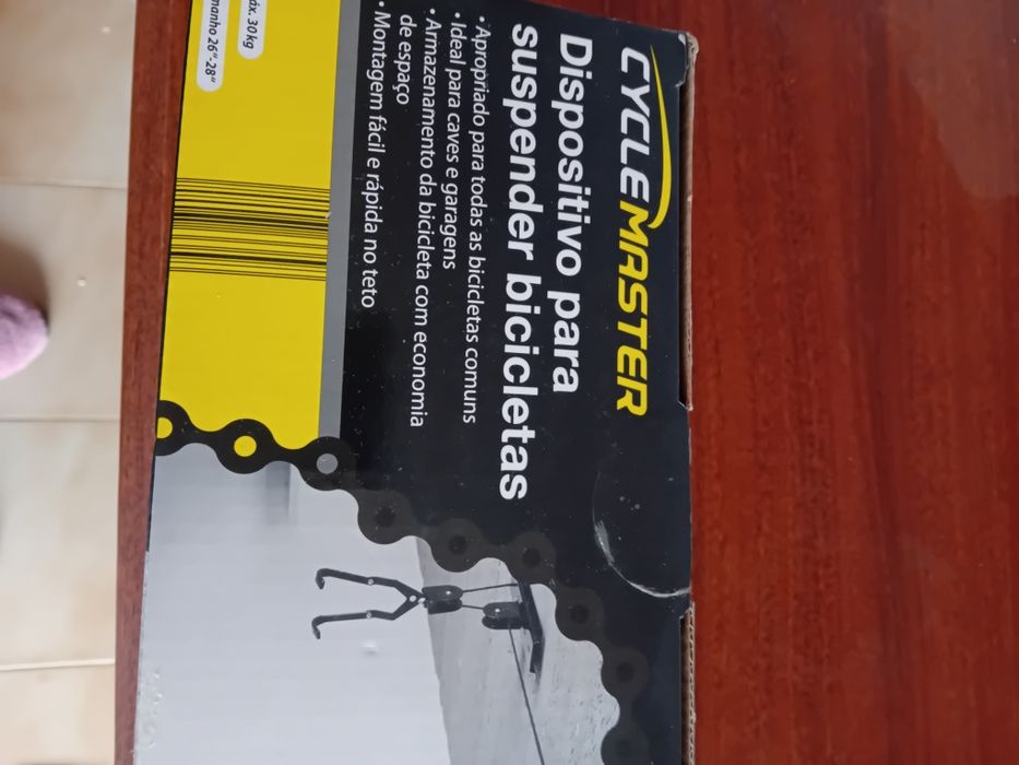 Dispositivo para suspender bicicletas