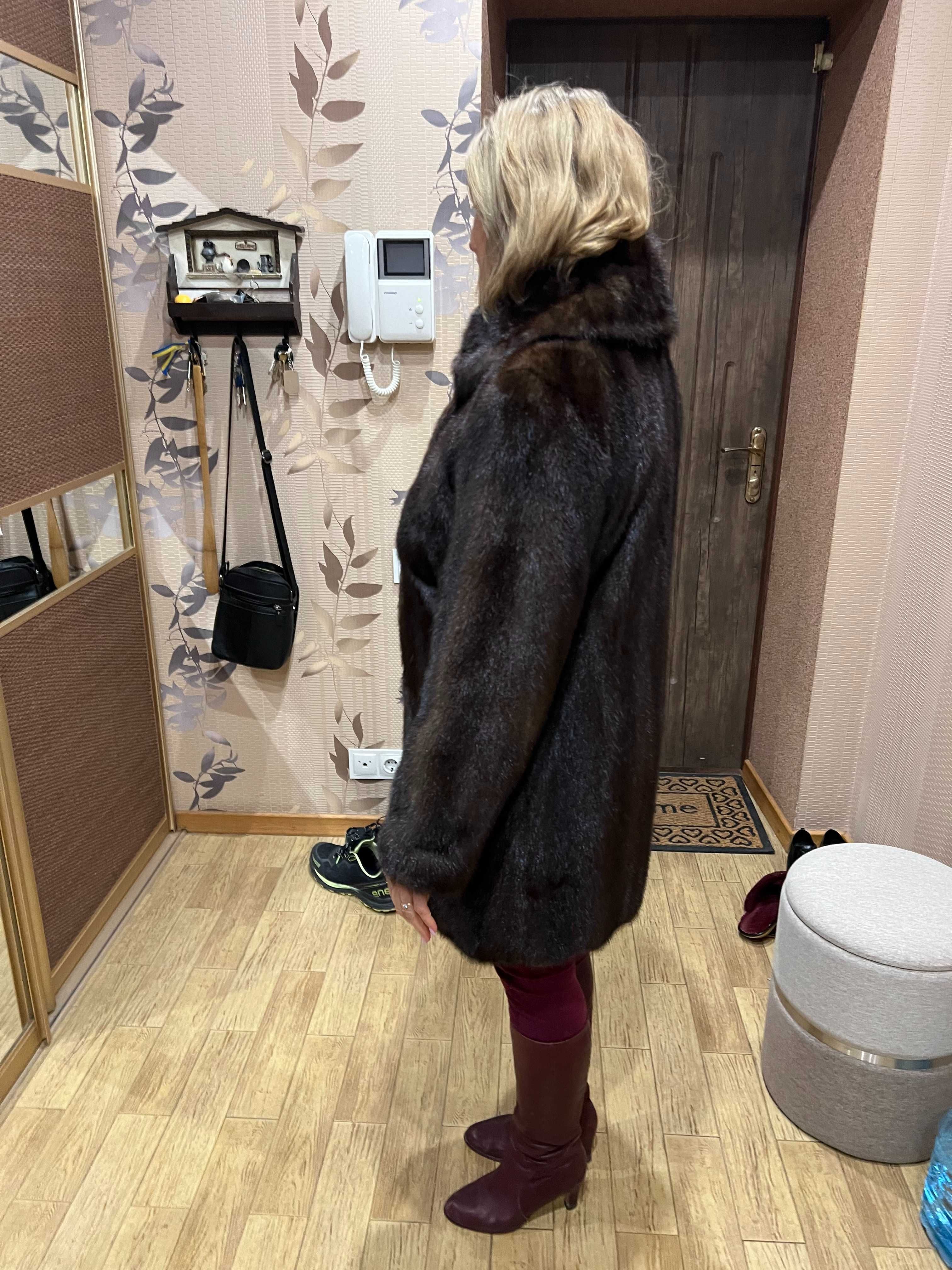 продам норковый полушубок бу